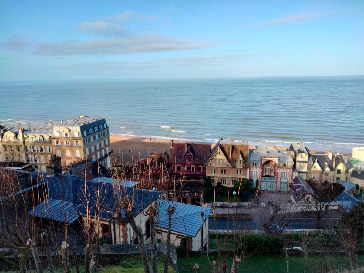 Couchers De Soleil En Normandie Trouville-sur-Mer Buitenkant foto